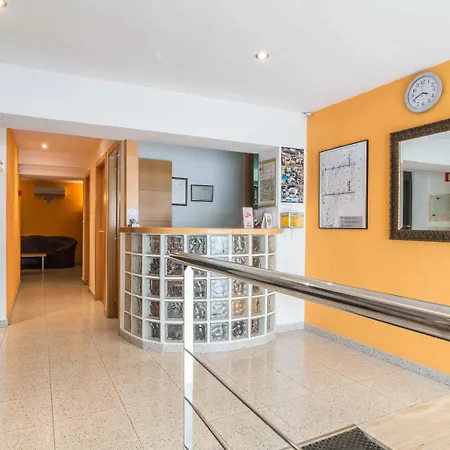 雷格酒店 酒店 2*