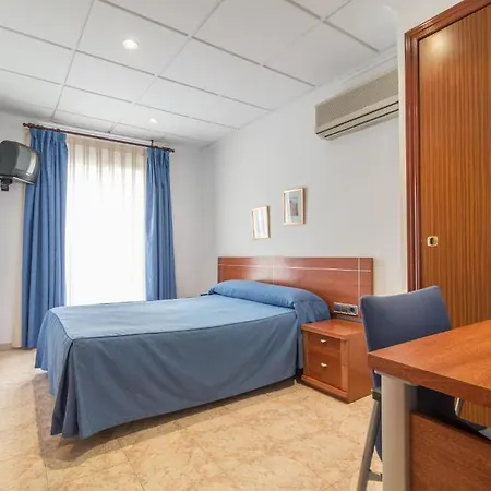 Reig Hotel 2*